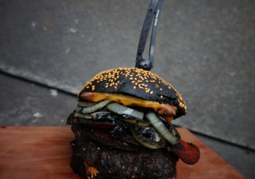 Black bun burger | BBQuality