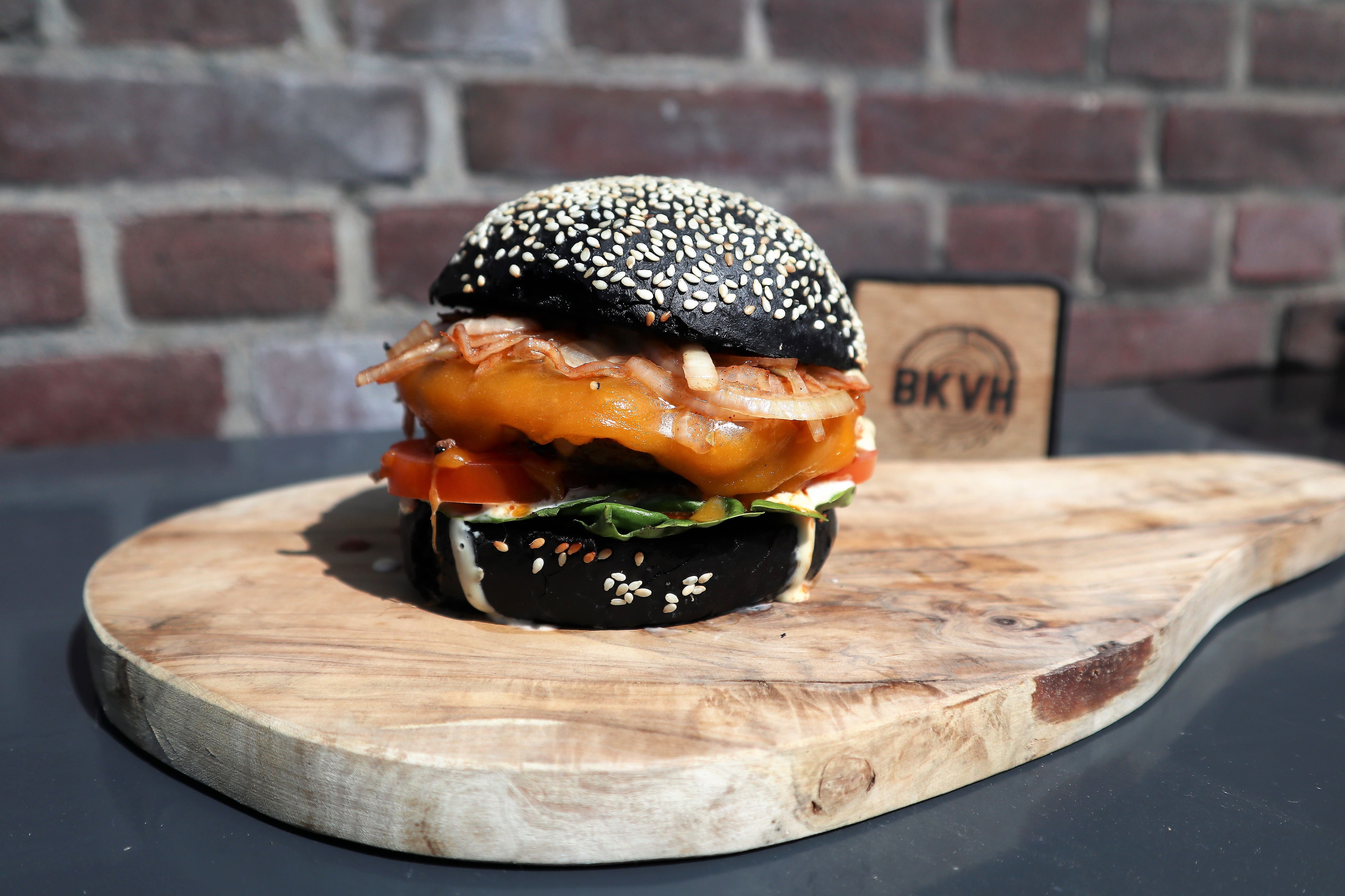 Less Mess Burger Menu Less is more burger - BBQuality