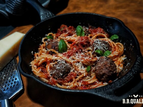 Pasta Meatballs recept | BBQuality