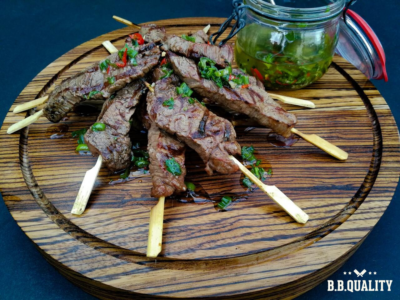 Bavette bites recept, een heerlijk spiesje van Nederlands dubbeldoel | BBQuality