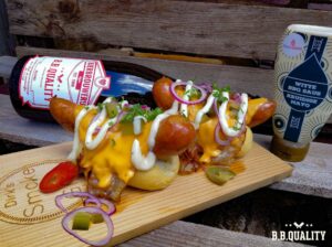 Hotdog met jalapeños cheddar worst recept | BBQuality