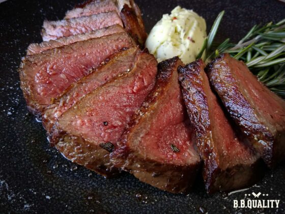 Entrecote uit de pan met kruidenboter recept | BBQuality