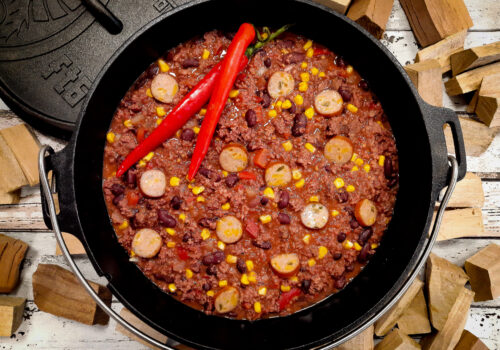 Chili con carne met jalapeño cheddar worst | BBQuality