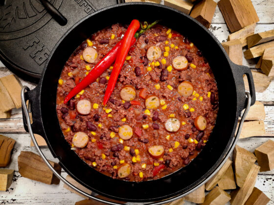 Chili con carne met jalapeño cheddar worst | BBQuality