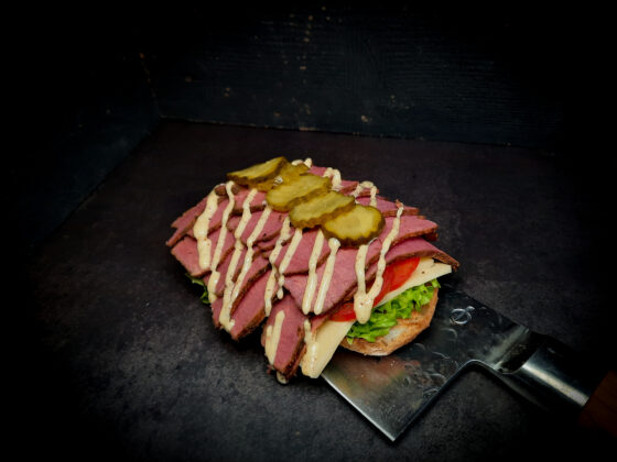 Pastrami sandwich recept | BBQuality