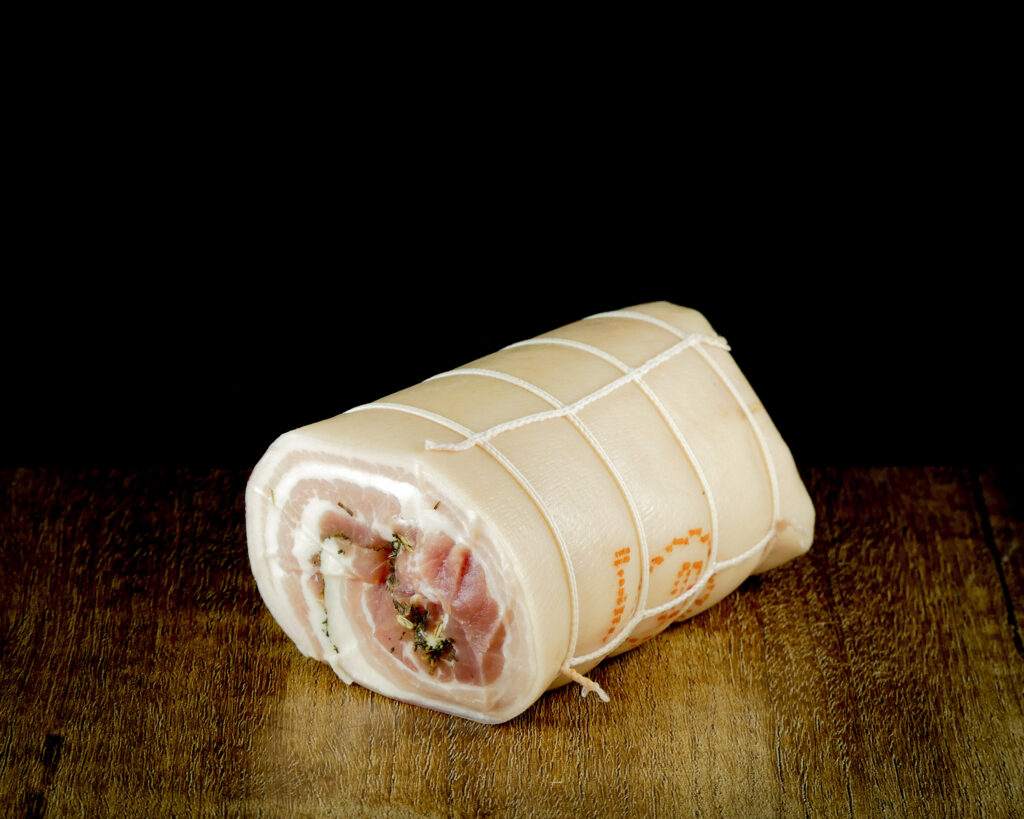 Porchetta met zwoerd 1100 gram