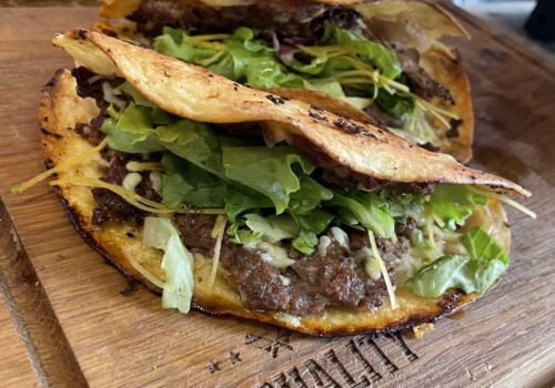 Angus wrapburger met rundermerg recept | BBQuality