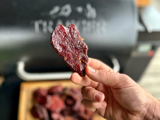 Smoked bourbon beef jerky recept | runderachtermuis | BBQuality