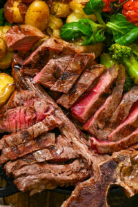 Dry aged T-bone platter recept | Porterhouse | Martijn | BBQuality