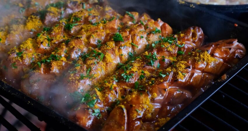 van Dils curryworst recept | Maikel | BBQuality