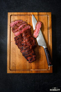 Tagliata met flat iron en garnalen recept | Garnalenspies | BBQuality Fish rub | BBQuality Steak rub | Pecorino | Maikel | BBQuality
