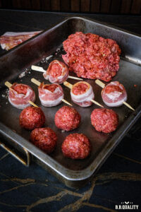 MOINK-balls pakket recept | Rundergehakt | Ontbijtspek | The Original | BBQuality All Purpose | Formaggio Duro | Siliconen bakkwastje | Kenneth | BBQuality