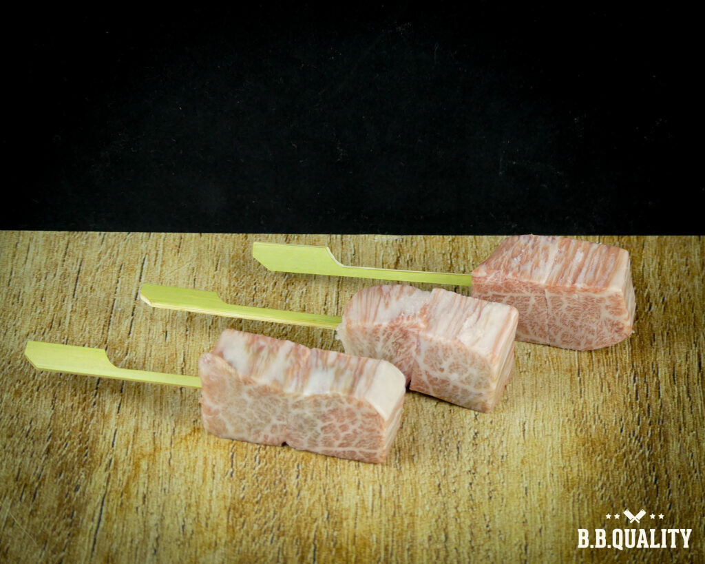 Wagyu kushi 3 x 30 gram A5 Japans (Full Blood)