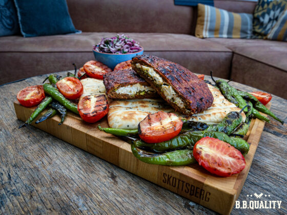 Gevulde lamskebab recept met feta en pistache | Lamsgehakt | The Rub Kebab Spices | Maikelsbbq | BBQuality
