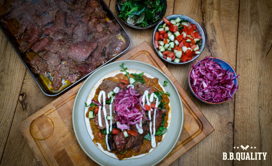 Viral doner kebab recept | Rundergehakt | Lamsgehakt | The Rub Kebab Spices | Maikelsbbq | BBQuality