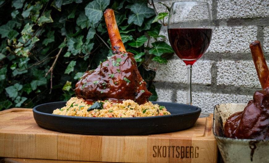 Gestoofde lamsschenkel recept | Lamsschenkel | Angel Tears KHAVI Rub | Vonken Oven | MaikelsBBQ | BBQuality